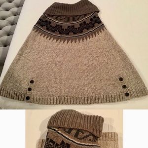 American Eagle new sweater poncho